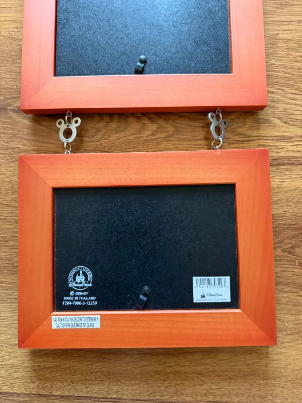 Disney Parks wood picture frames 3 4x6 Mickey & Friends Hanging charms links